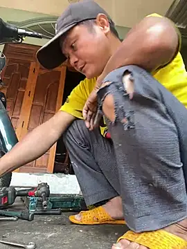 hotboy2x online show from 24, 3, 2026