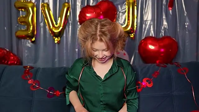 Stella Vanila online show from 12, 2, 2026