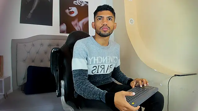 Snapshot of jeff_nick chatting on 2, 11, 2025 jeff nick online show from 2, 11, 2025