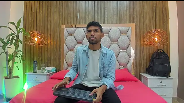 Snapshot of jeff_nick chatting on 17, 11, 2025 jeff nick online show from 17, 11, 2025