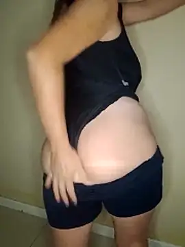 Snapshot of estefymariam88 chatting on 19, 5, 2026 estefymariam88 online show from 19, 5, 2026