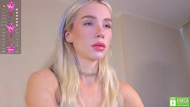 KittenFang online show from 29, 10, 2025