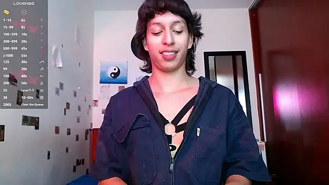 Snapshot of DannyPhantom555 chatting on 12, 10, 2025 DannyPhantom555 online show from 12, 10, 2025