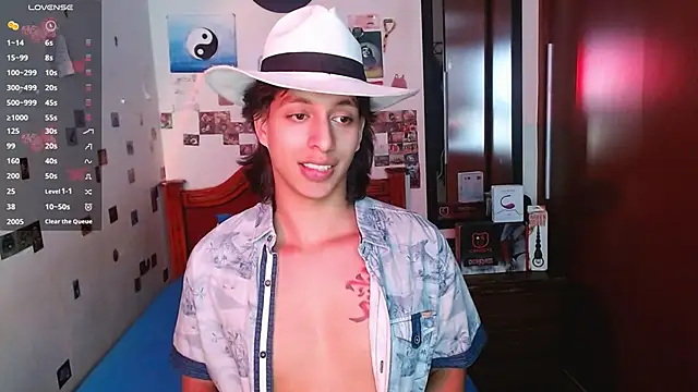 Snapshot of DannyPhantom555 chatting on 10, 11, 2025 DannyPhantom555 online show from 10, 11, 2025