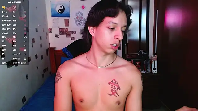 Snapshot of DannyPhantom555 chatting on 10, 10, 2025 DannyPhantom555 online show from 10, 10, 2025