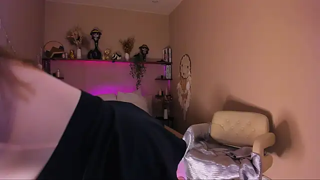 MaryRosenberg online show from 2, 11, 2025