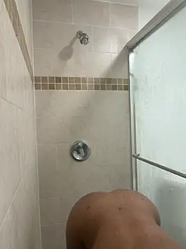 LuckyKhloe online show from 4, 5, 2026