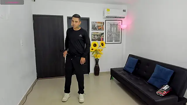 Playhardsex  online show from 27, 3, 2026