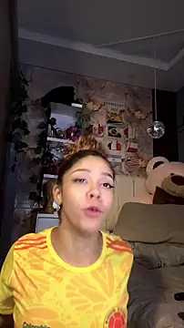 hannachris- online show from 23, 6, 2026