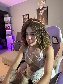 hannachris- online show from 8, 10, 2025