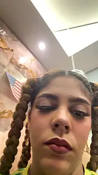 hannachris- online show from 8, 7, 2026