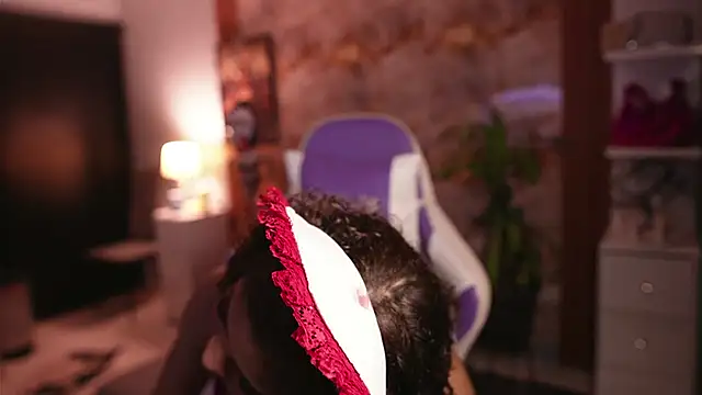 hannachris- online show from 20, 10, 2025