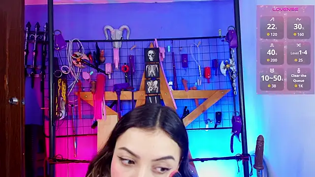 Misstresss aurora bdsm online show from 19, 2, 2026