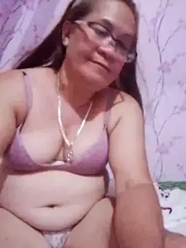 vickyhot1966 online show from 20, 4, 2026