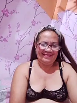 vickyhot1966 online show from 19, 4, 2026