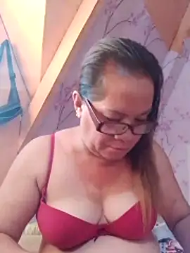 vickyhot1966 online show from 17, 5, 2026
