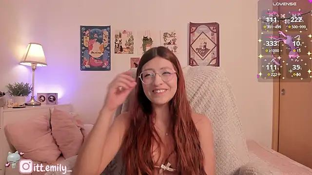 emily uwu0 online show from 1, 4, 2026