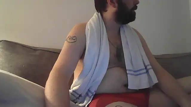 Snapshot of Big_Bi_Cub chatting on 9, 9, 2025 Big Bi Cub online show from 9, 9, 2025