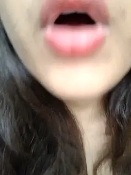 Hott Muskan online show from 28, 9, 2025