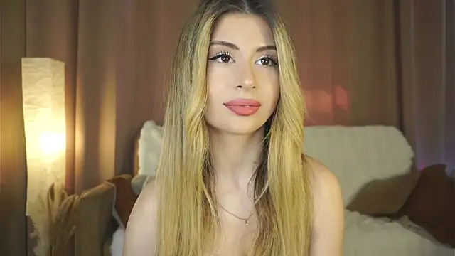 Snapshot of GeorginaHarn chatting on 1, 7, 2026 GeorginaHarn online show from 1, 7, 2026