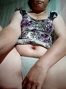 Love-Mama33 online show from 18, 4, 2026