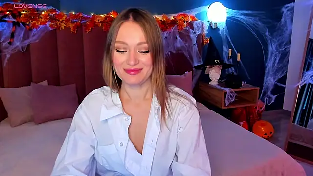 EvelynPoole online show from 17, 10, 2025