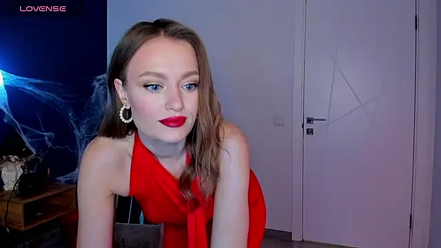 EvelynPoole online show from 28, 10, 2025