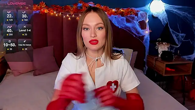 EvelynPoole online show from 1, 11, 2025