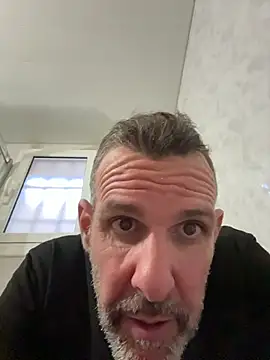 gigolobcn online show from 7, 1, 2026