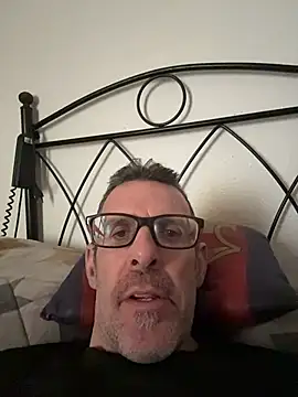 gigolobcn online show from 1, 2, 2026