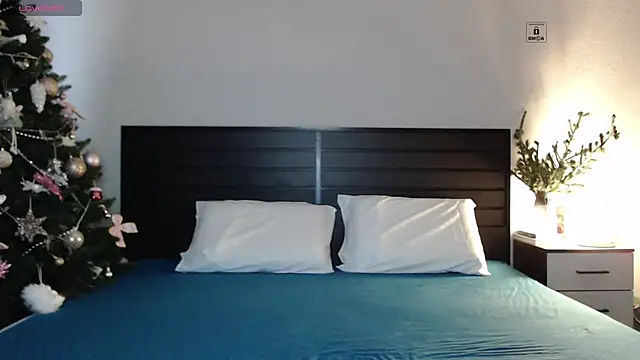 BL0NDE babe online show from 19, 12, 2025