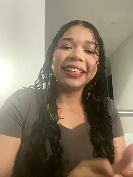 STEFANY MOLL online show from 20, 10, 2025