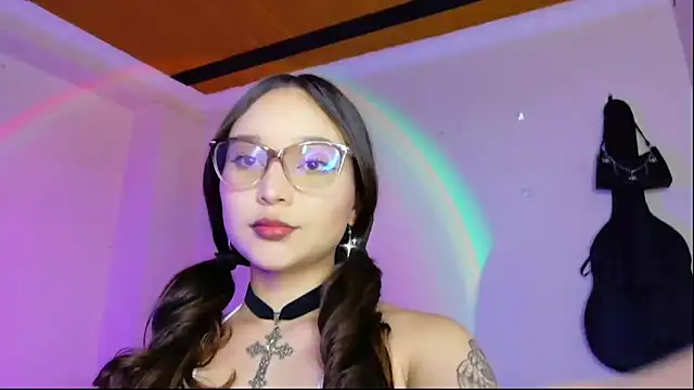 Snapshot of daihanae_2 chatting on 26, 9, 2025 daihanae 2 online show from 26, 9, 2025