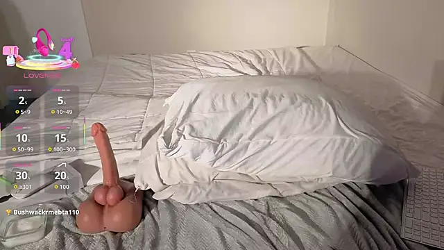 jazmyn69696 online show from 13, 5, 2026