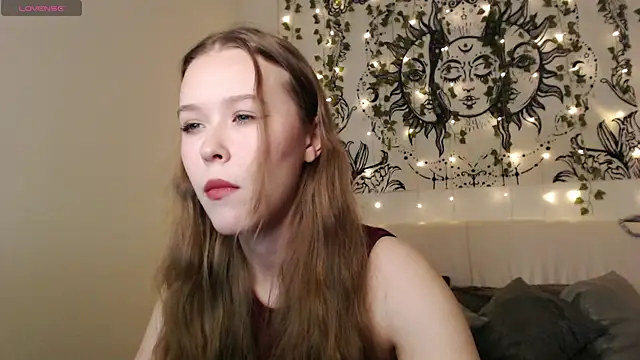 Snapshot of MandyMils chatting on 23, 10, 2025 MandyMils online show from 23, 10, 2025