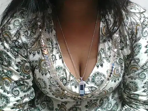 Kaluxx online show from 9, 11, 2025