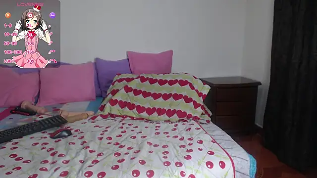 Snapshot of evangeline_lover chatting on 28, 10, 2025 evangeline lover online show from 28, 10, 2025