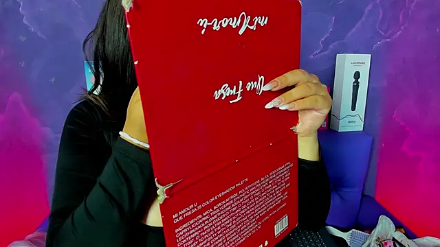 Lili milk20 online show from 19, 11, 2025