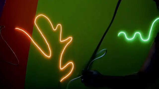 Lili milk20 online show from 9, 4, 2026