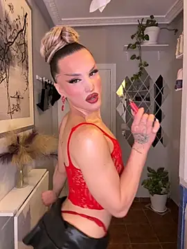 Snapshot of lacattiva chatting on 15, 10, 2025 lacattiva online show from 15, 10, 2025