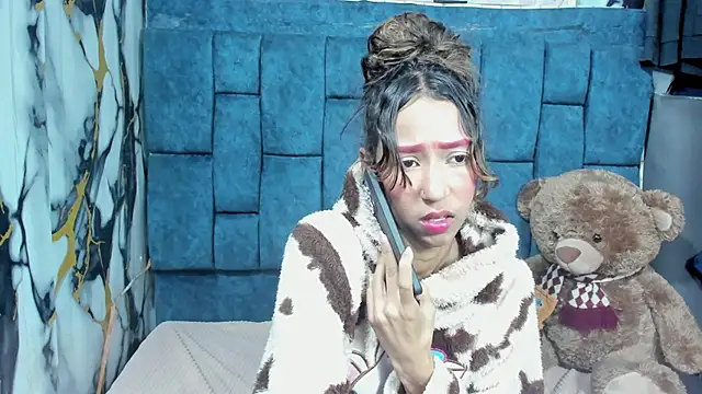 Snapshot of ValentinaKlean chatting on 7, 5, 2026 ValentinaKlean online show from 7, 5, 2026