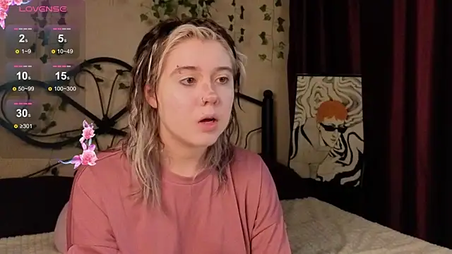 IrisSoCute online show from 11, 11, 2025