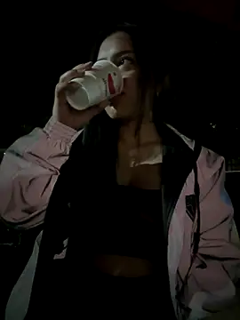 AngellaMoraa online show from 5, 12, 2025