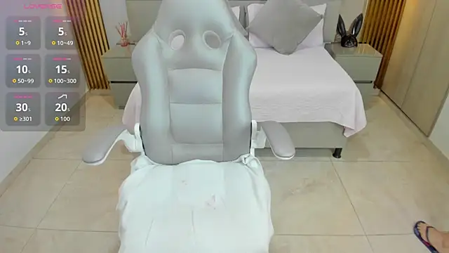 Keisha jalal online show from 5, 12, 2025