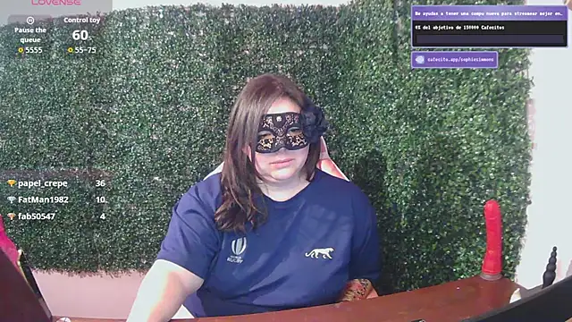 Snapshot of SophieSimmons_ chatting on 14, 9, 2025 SophieSimmons online show from 14, 9, 2025