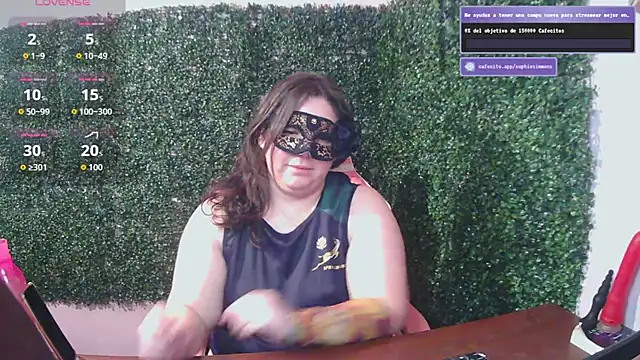 Snapshot of SophieSimmons_ chatting on 20, 9, 2025 SophieSimmons online show from 20, 9, 2025