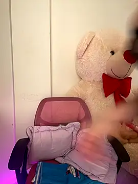 Zara Bel online show from 7, 1, 2026