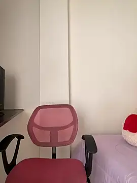 Zara Bel online show from 7, 2, 2026