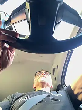 Axl hot online show from 7, 4, 2026