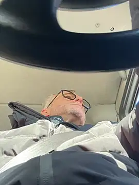 Axl hot online show from 6, 2, 2026